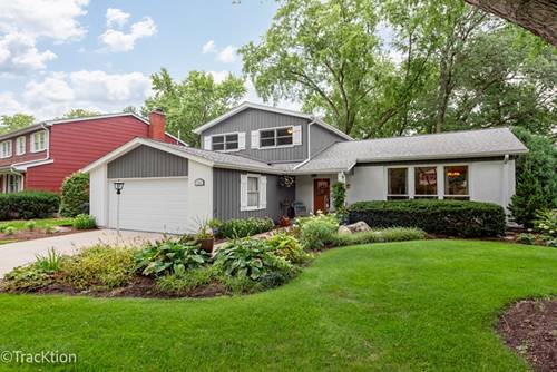 116 Pembroke, Naperville, IL 60540