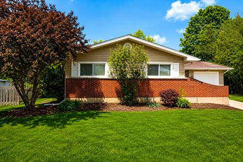 106 Cedar, Schaumburg, IL 60193