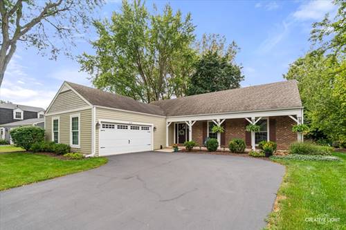 215 Chasse, St. Charles, IL 60174