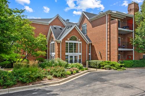 129 Hunt Club Unit 129, St. Charles, IL 60174
