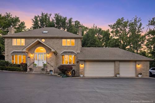 11131 Dineff, Lemont, IL 60439