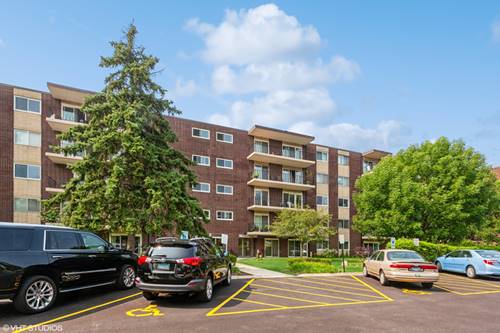 5300 Walnut Unit 20C, Downers Grove, IL 60515