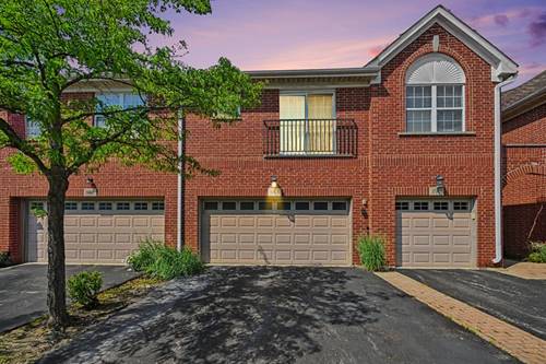 994 Kensington, Northbrook, IL 60062