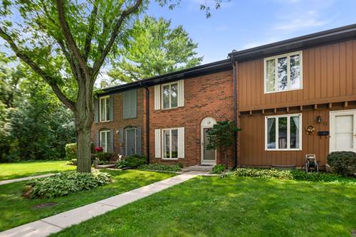 13 Dumbarton Oaks, Elgin, IL 60123