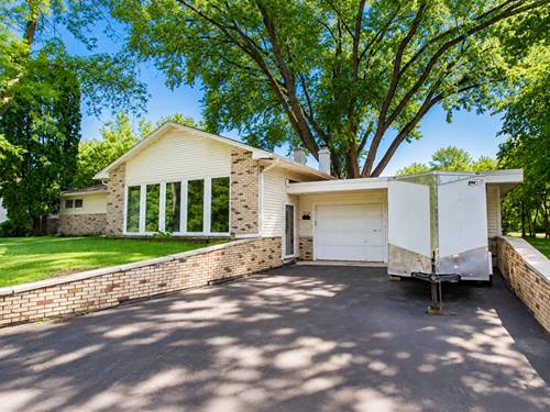 3006 S Elder, Holiday Hills, IL 60051