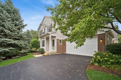 216 Larsdotter, Geneva, IL 60134
