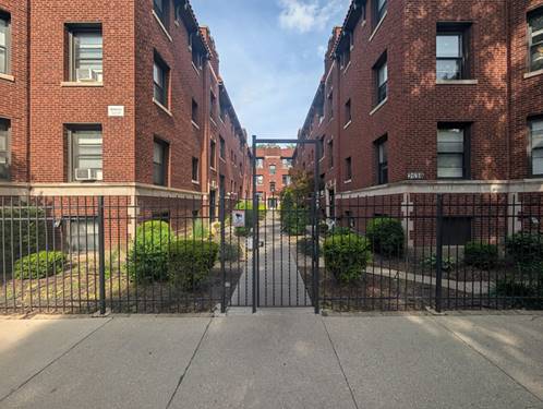 2641 N Spaulding Unit 3W, Chicago, IL 60647