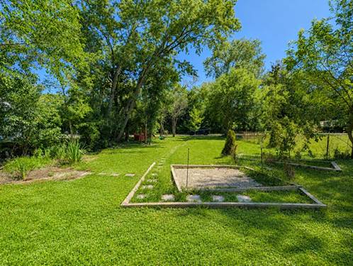 42444 N Willow, Antioch, IL 60002