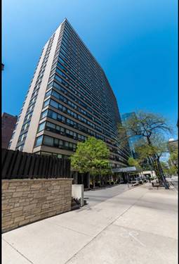 2930 N Sheridan Unit 602, Chicago, IL 60657