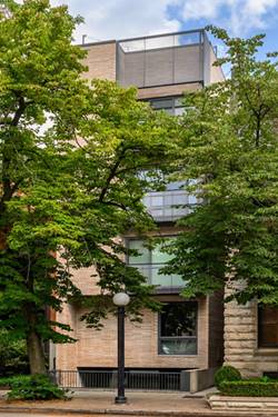 530 W Dickens Unit 401, Chicago, IL 60614