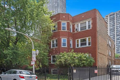 733 W Bittersweet Unit 1E, Chicago, IL 60613