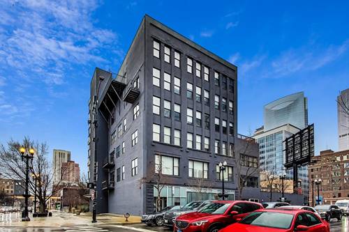 626 W Randolph Unit 302, Chicago, IL 60661