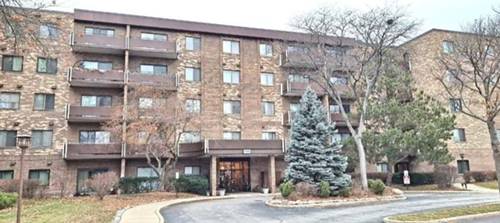 700 Wellington Unit 413, Elk Grove Village, IL 60007