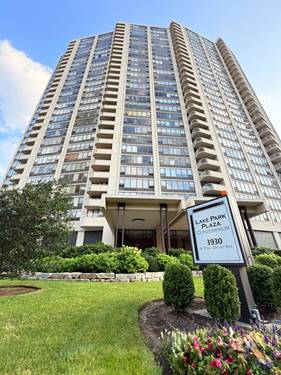3930 N Pine Grove Unit 604, Chicago, IL 60613