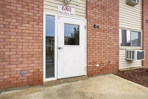 680 Marilyn Unit 210, Glendale Heights, IL 60139