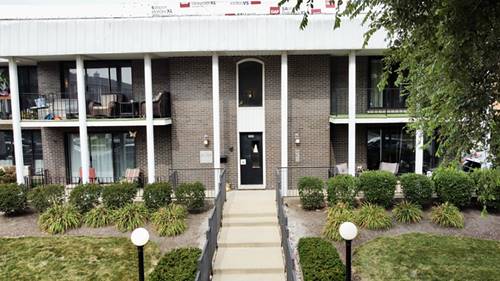 9800 S Karlov Unit 2D, Oak Lawn, IL 60453
