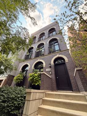 3340 N Kenmore Unit 3, Chicago, IL 60657