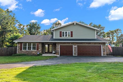 530 1st, Lemont, IL 60439