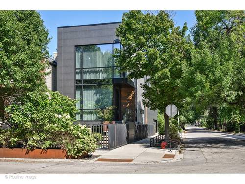 2029 N Hoyne, Chicago, IL 60647