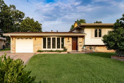 5639 N Manor, Norwood Park, IL 60631