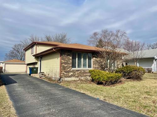 355 Pearson, Naperville, IL 60563