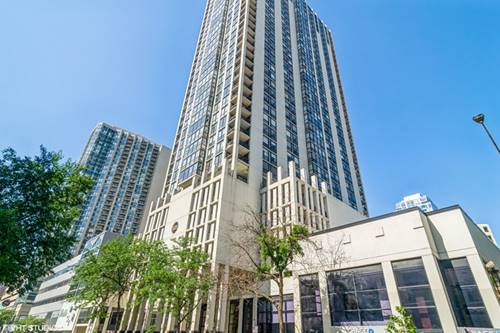 1122 N Clark Unit 2102, Chicago, IL 60610