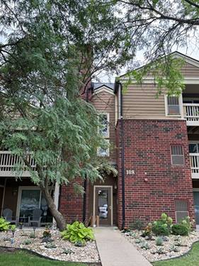 108 Glengarry Unit 304, Bloomingdale, IL 60108