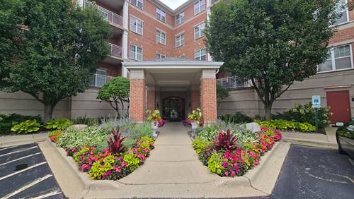 101 Pointe Unit 302, Northbrook, IL 60062