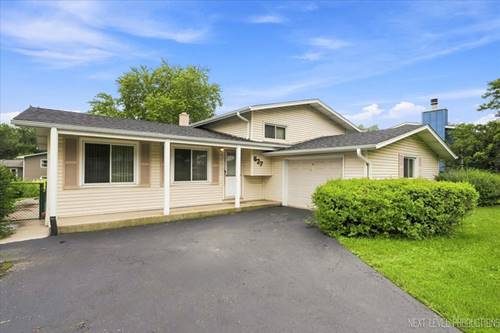 627 Maple, Lisle, IL 60532