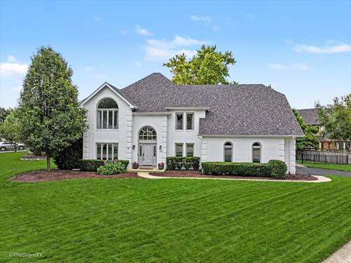 1772 Challenger, Wheaton, IL 60189
