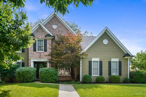2404 Bainbridge, West Chicago, IL 60185