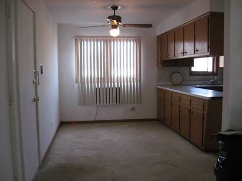 426 W Barry Unit 409, Chicago, IL 60657