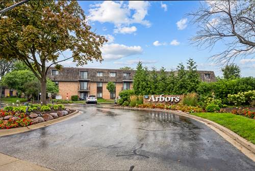 1 Oak Creek Unit 2303, Buffalo Grove, IL 60089