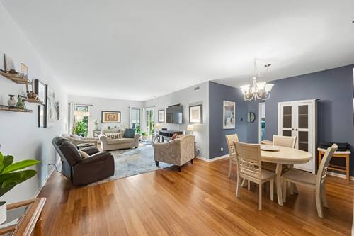 1214 Gulfstream Unit 19B, Libertyville, IL 60048