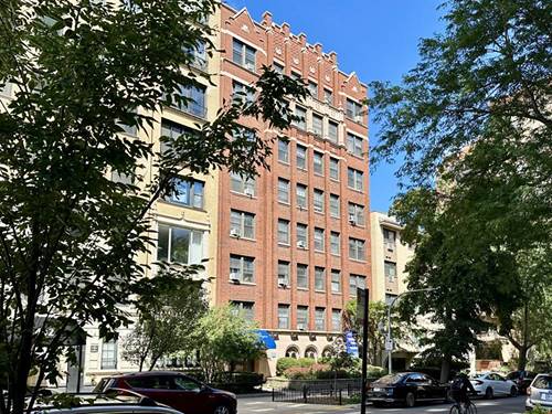 434 W Wellington Unit 512, Chicago, IL 60657