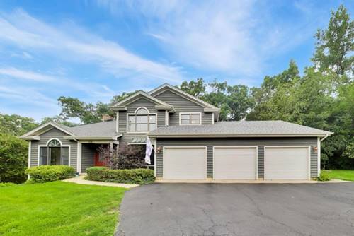 117 Stone Marsh, North Barrington, IL 60010