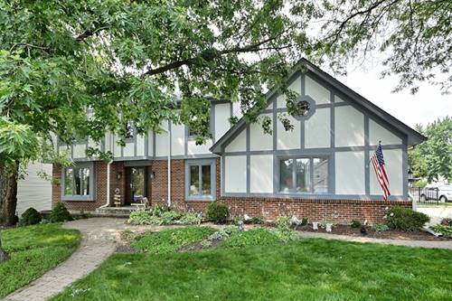 27W168 Chartwell, Winfield, IL 60190