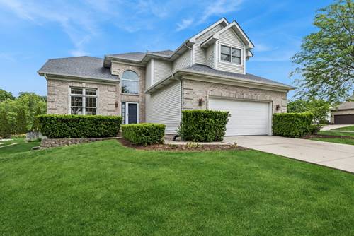 615 Wood Creek, Antioch, IL 60002
