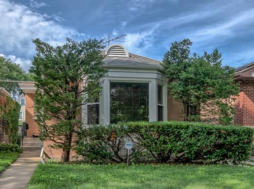 3110 W Jarvis, Chicago, IL 60645