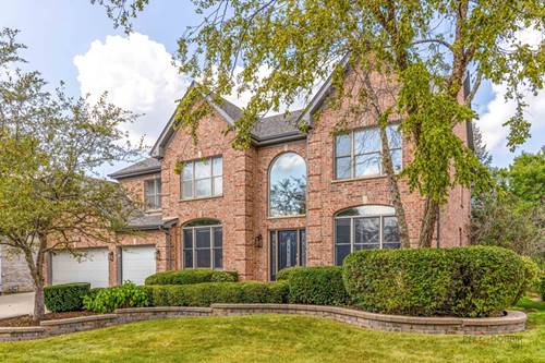 818 W Lukas, Palatine, IL 60067
