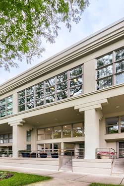 2252 N Lakewood, Chicago, IL 60614