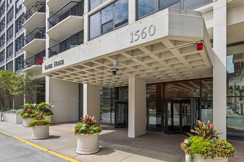 1560 N Sandburg Unit 1010J, Chicago, IL 60610