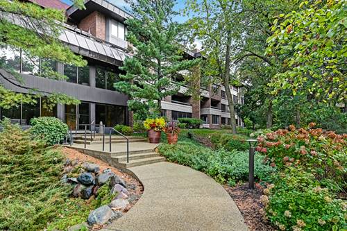 1409 Burr Oak Unit 310A, Hinsdale, IL 60521