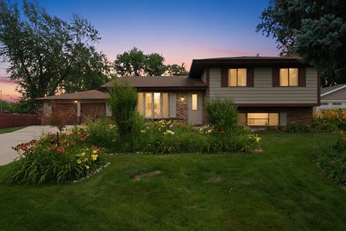 127 Barrett, Schaumburg, IL 60193