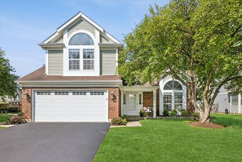 1676 Kennsington, Crystal Lake, IL 60014