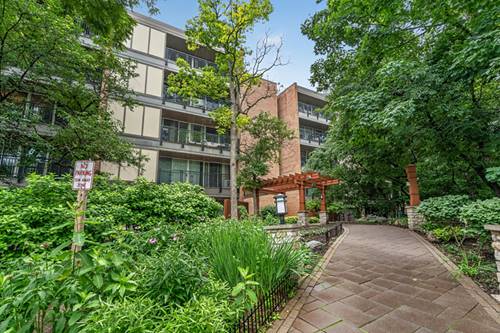 5900 Oakwood Unit 2L, Lisle, IL 60532