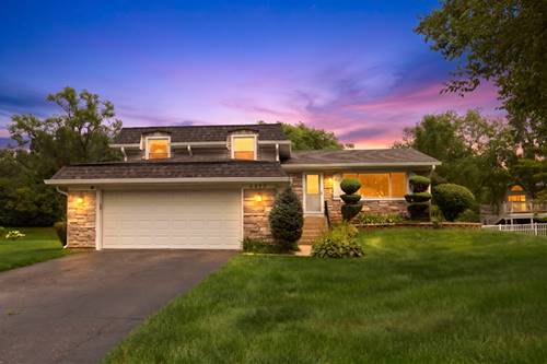 4425 Thornbark, Hoffman Estates, IL 60192