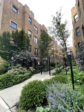 1210 W Jarvis Unit 3S, Chicago, IL 60626