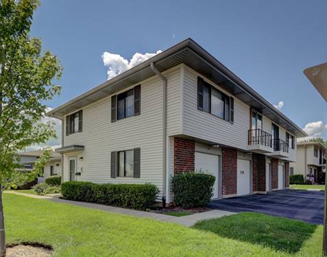 1101 Quanset Unit 0, Schaumburg, IL 60194
