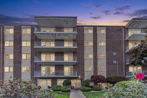 2900 Maple Unit 19E, Downers Grove, IL 60515